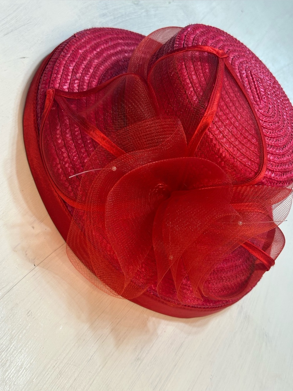 Red Straw Church Derby Hat Wide Brim Floral Mesh Fascinator Kentucky Derby Tea - Picture 4 of 9